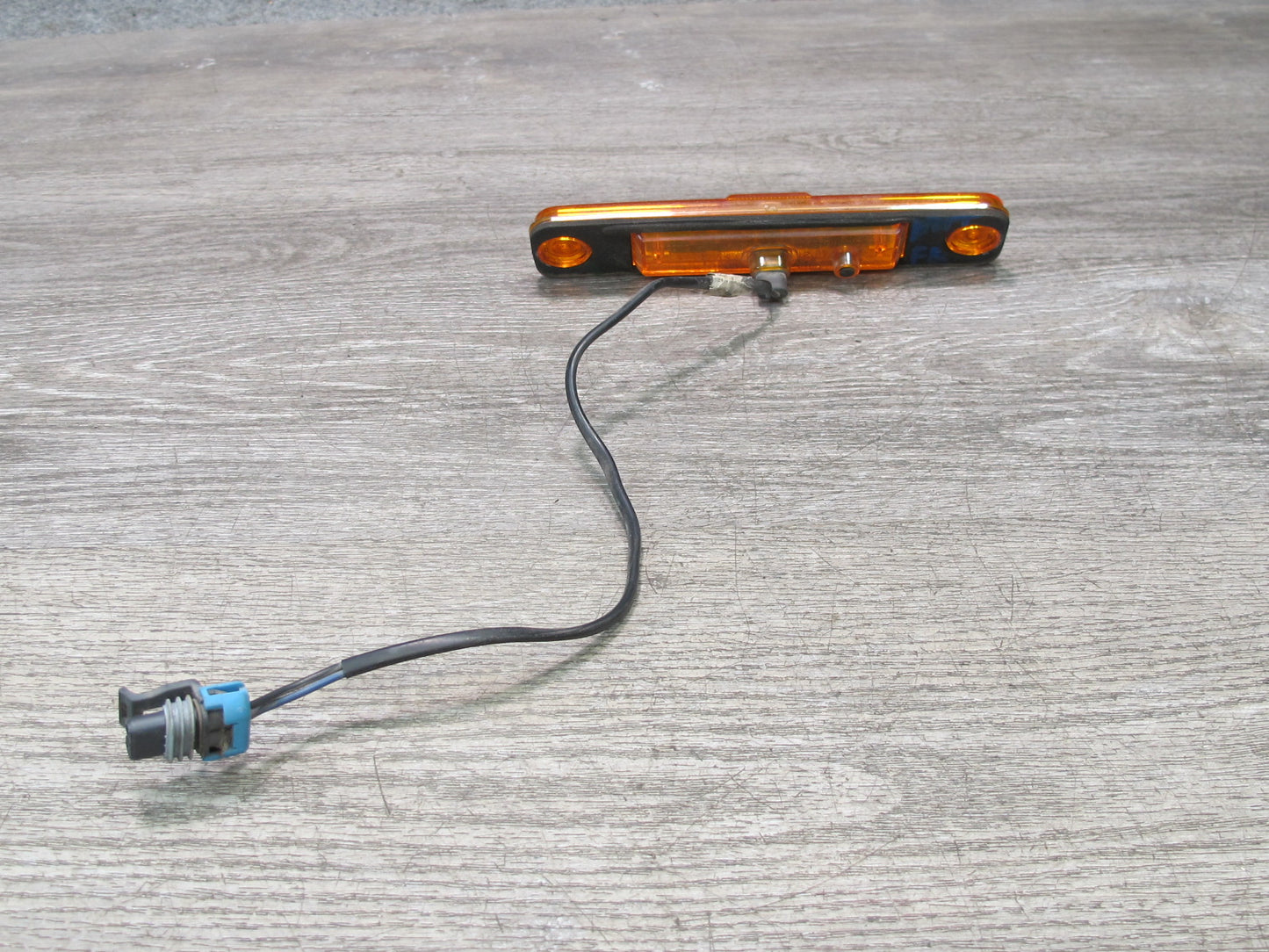 2008-2009 Hummer H2 Front Left & Right Side Marker Light Lamp Set of 2