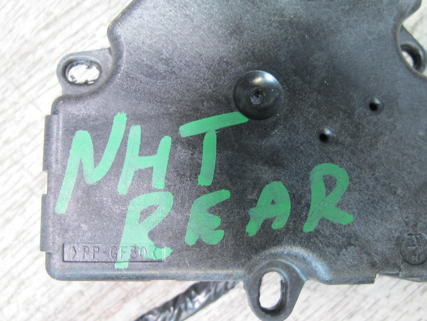 2008-2009 Hummer H2 A/C Heater Flap Door Actuator Motor Wiring Set