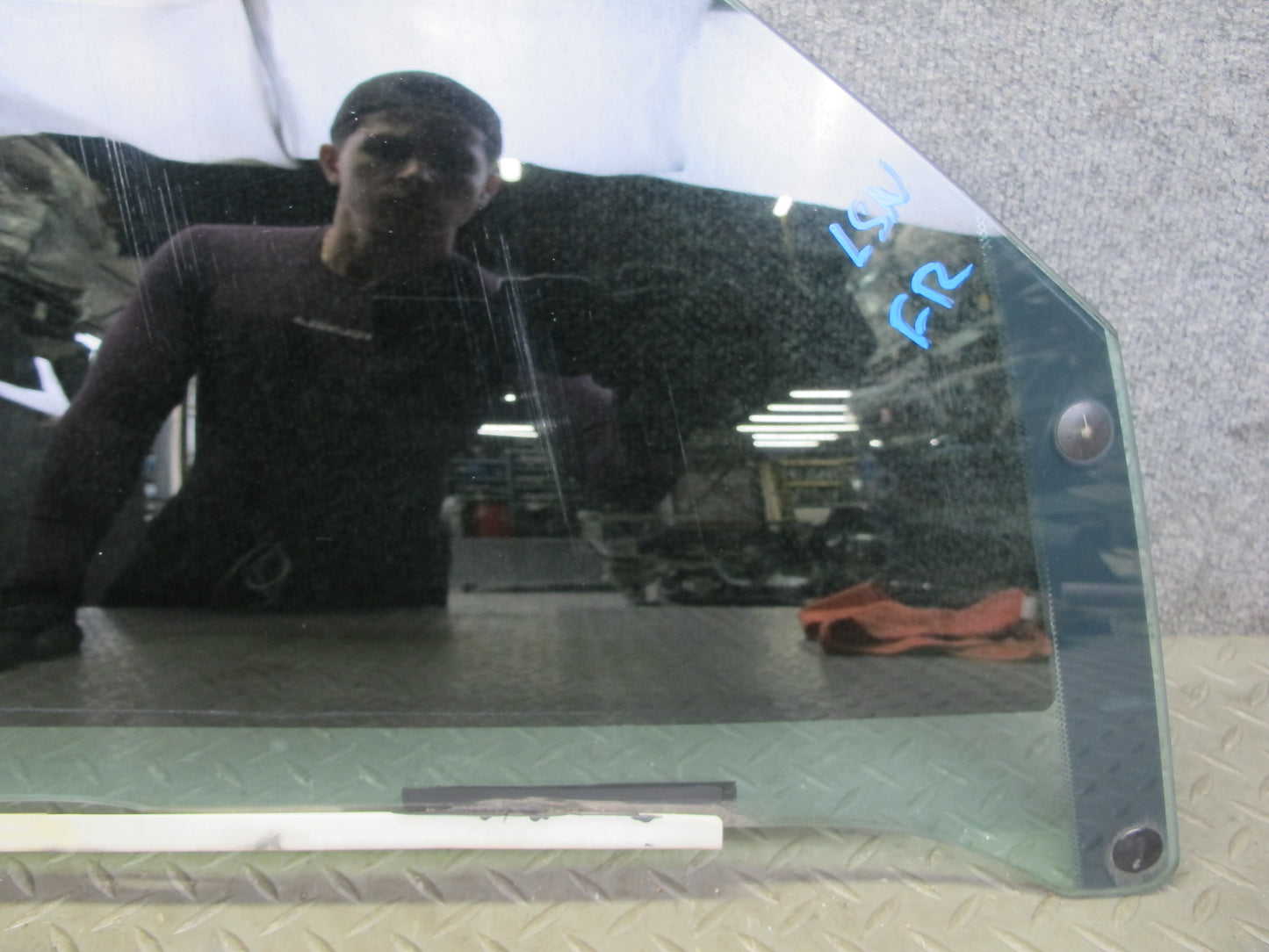 98-00 Lexus UCF20L LS400 Front Right Passenger Door Glass Window Tinted OEM