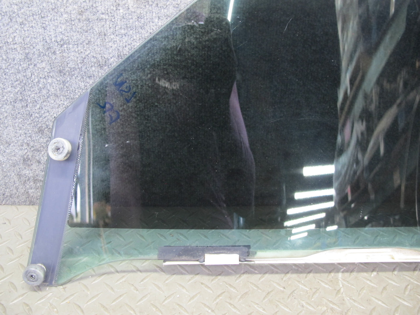 98-00 Lexus UCF20L LS400 Front Right Passenger Door Glass Window Tinted OEM