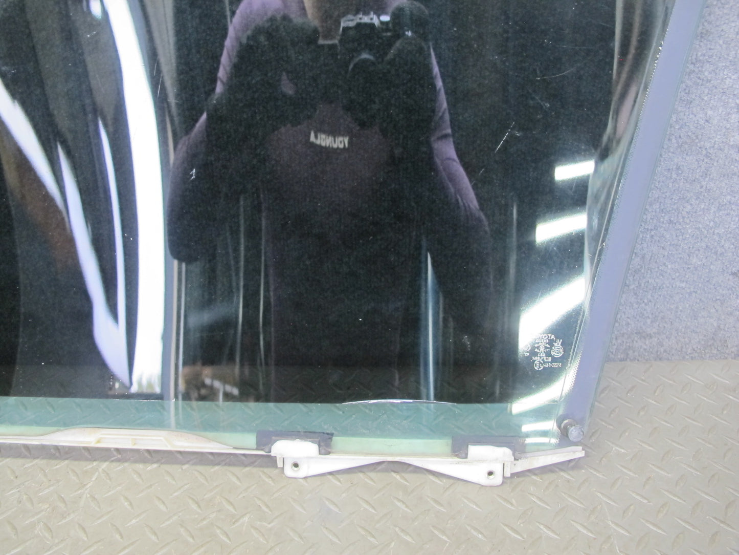 98-00 Lexus UCF20L LS400 Front Right Passenger Door Glass Window Tinted OEM