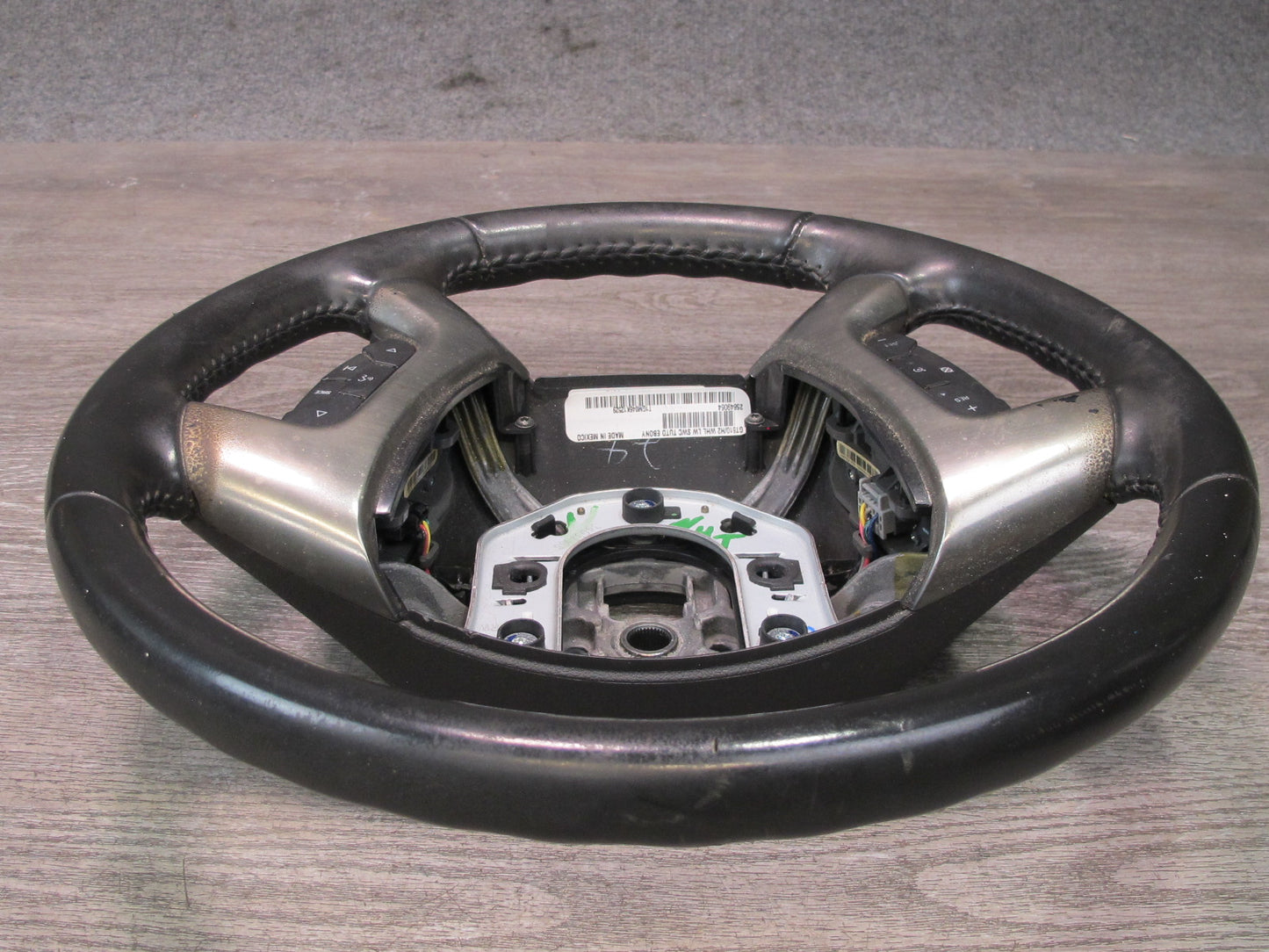 2008-2009 Hummer H2 Leather Steering w Controls & Shifters