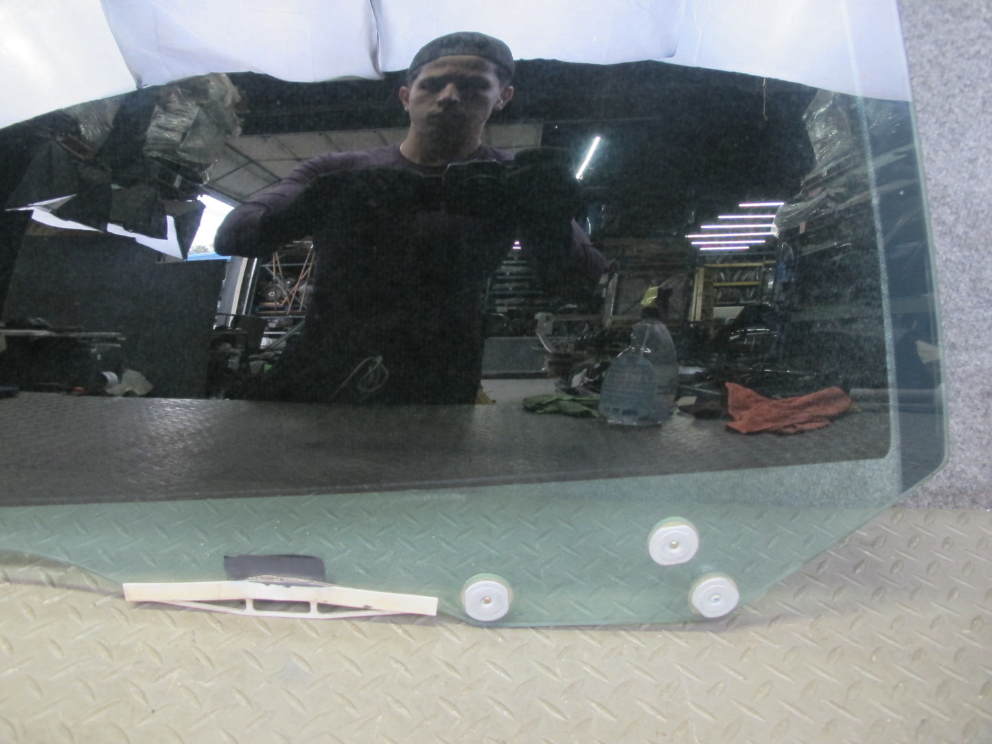 98-00 Lexus UCF20L LS400 Rear Right Door Glass Window OEM