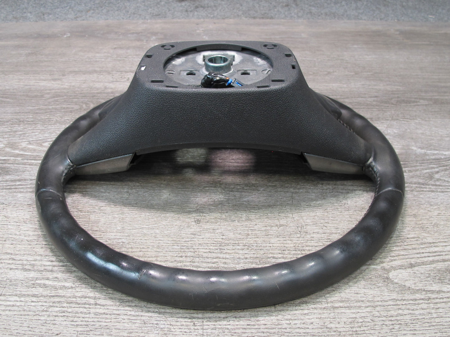 2008-2009 Hummer H2 Leather Steering w Controls & Shifters