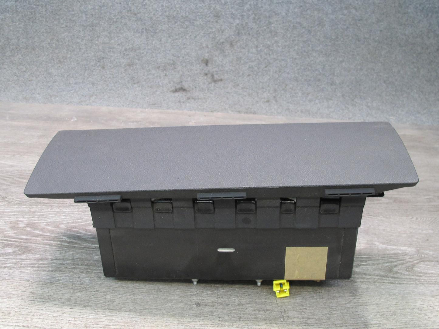 08-09 HUMMER H2 FRONT RIGHT PASSENGER SIDE DASH SRS AIRBAG OEM