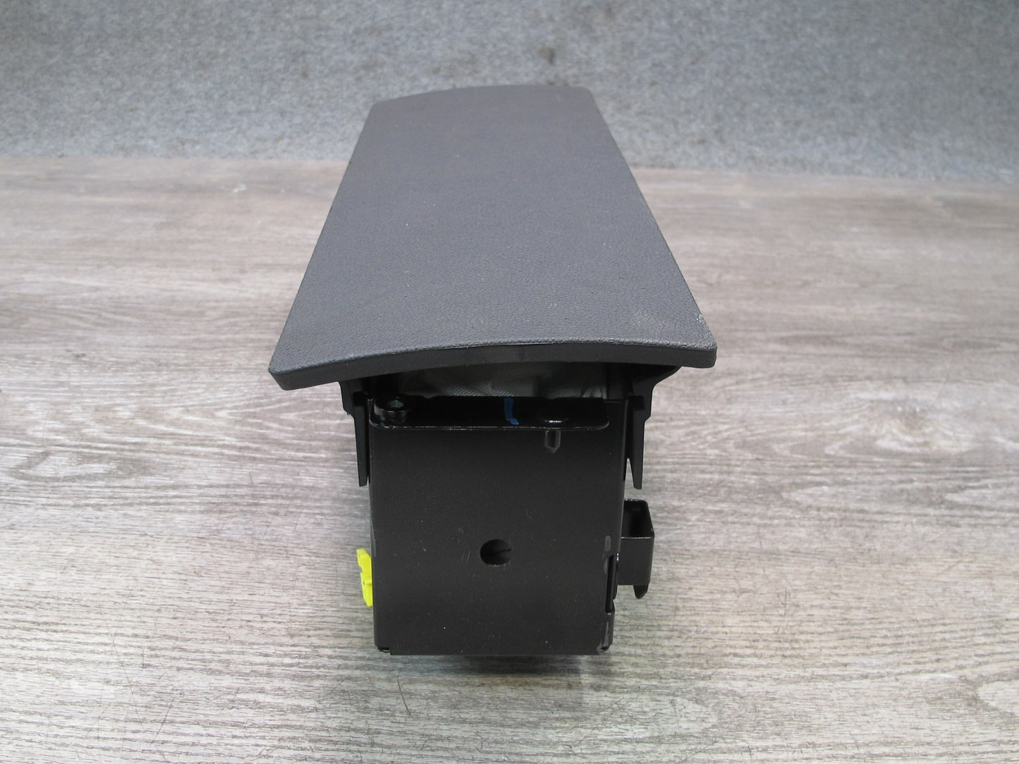 08-09 HUMMER H2 FRONT RIGHT PASSENGER SIDE DASH SRS AIRBAG OEM