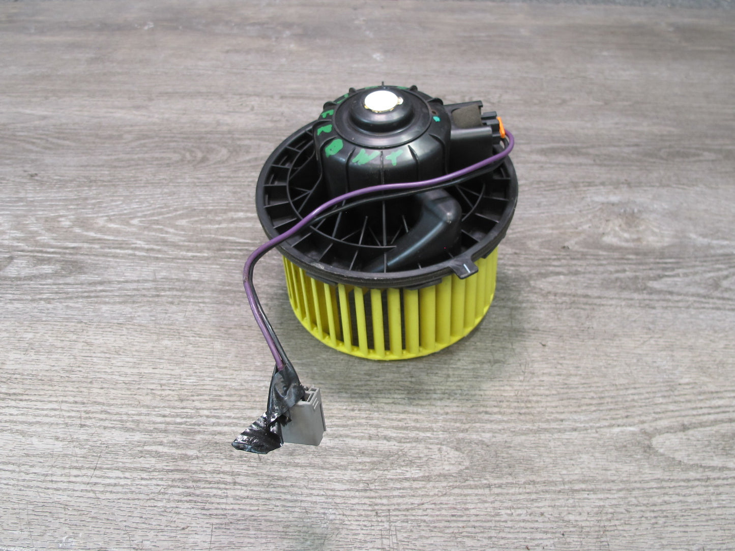 2008-2009 Hummer H2 Aftermarket A/C Heater Blower Motor Fan