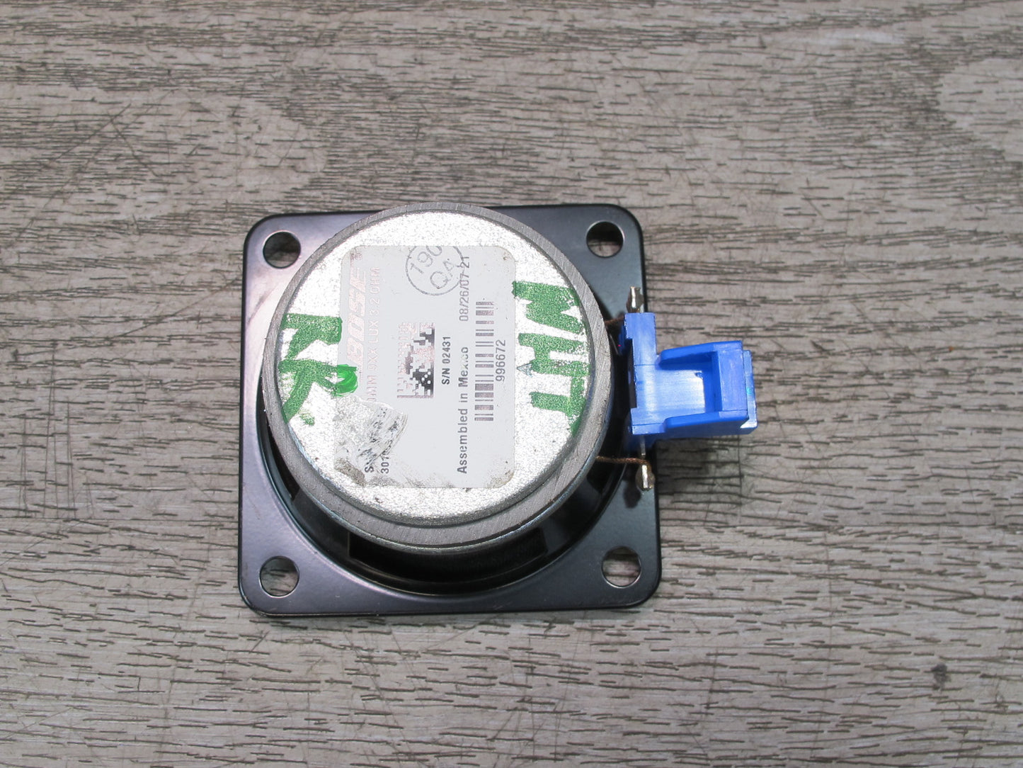 2008-2009 Hummer H2 Rear Pillar Bose Audio Speaker 15186672 Set of 2