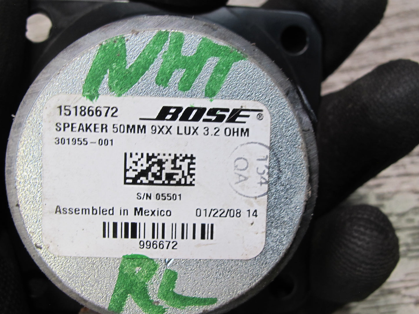 2008-2009 Hummer H2 Rear Pillar Bose Audio Speaker 15186672 Set of 2