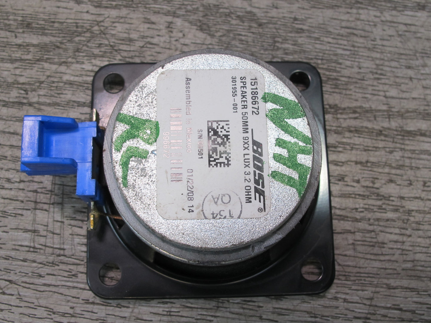 2008-2009 Hummer H2 Rear Pillar Bose Audio Speaker 15186672 Set of 2