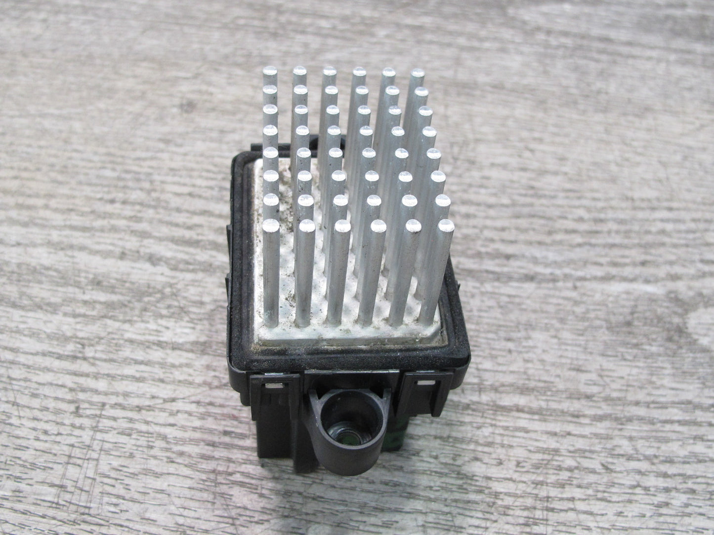 2008-2009 Hummer H2 Front A/C Heater Fan Blower Motor Resistor 84178783