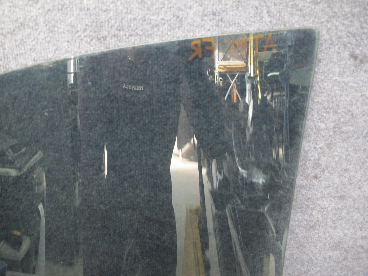 96-00 Toyota MARK2 JZX100 Tourer Front Right Door Glass Window OEM