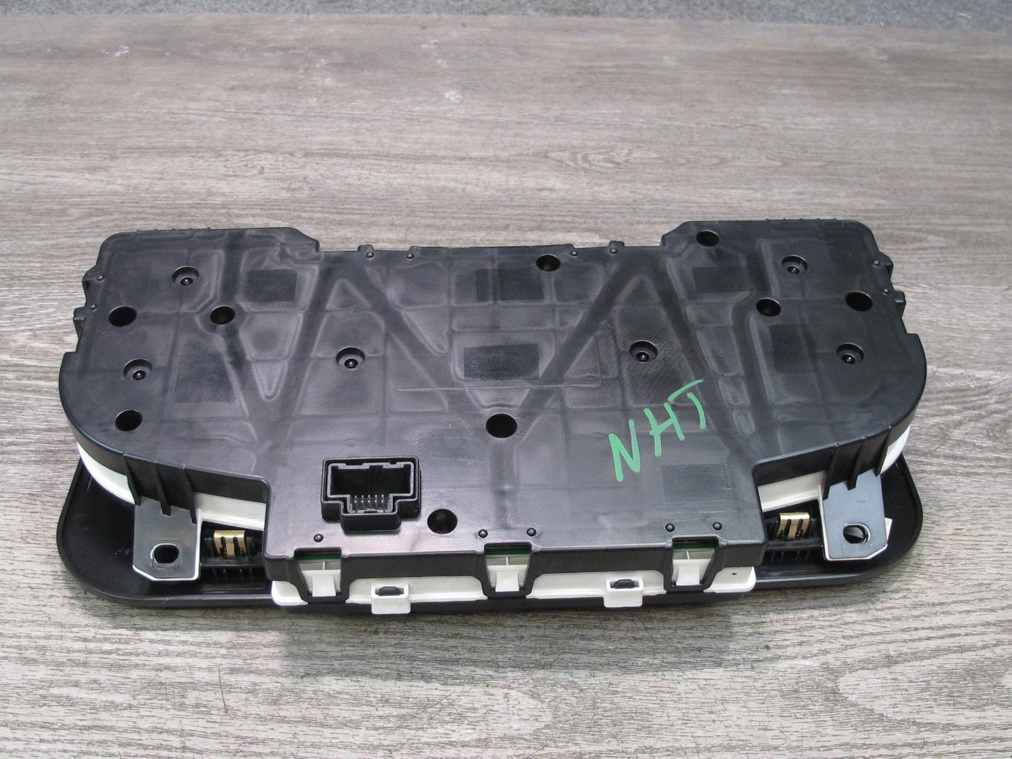 2008 Hummer H2 Instrument Cluster Gauge Speedometer