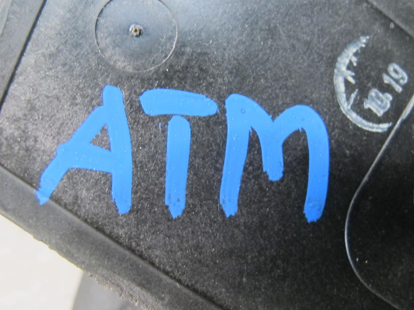 96-00 Toyota MARK2 JZX100 Rear Trunk Lock Actuator Motor 543033-0010 OEM