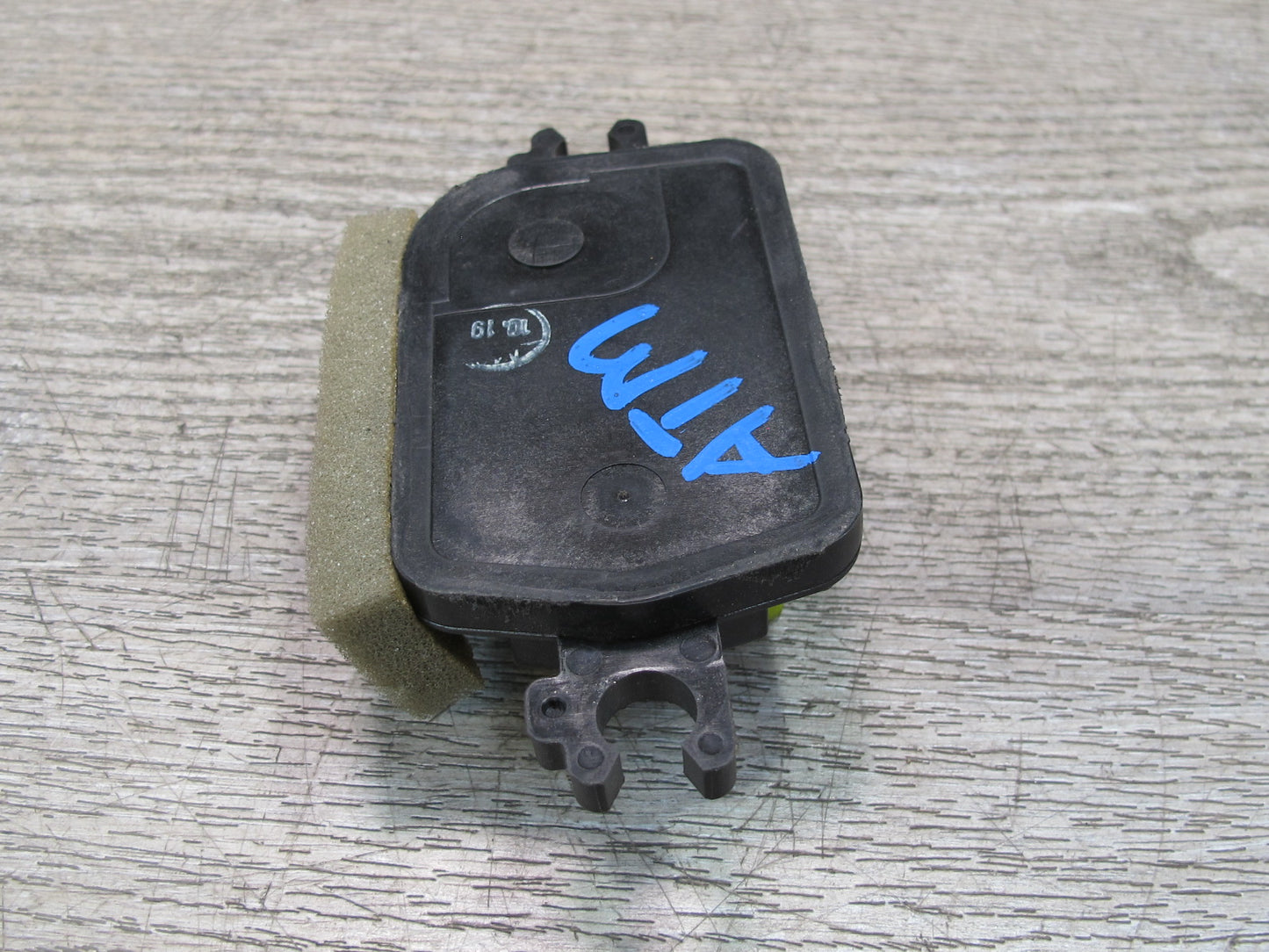 96-00 Toyota MARK2 JZX100 Rear Trunk Lock Actuator Motor 543033-0010 OEM