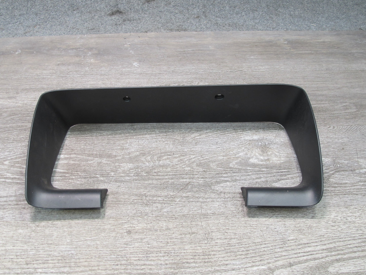 2008-2009 Hummer H2 Instrument Panel Cluster Gauge Trim Bezel Panel 15906885