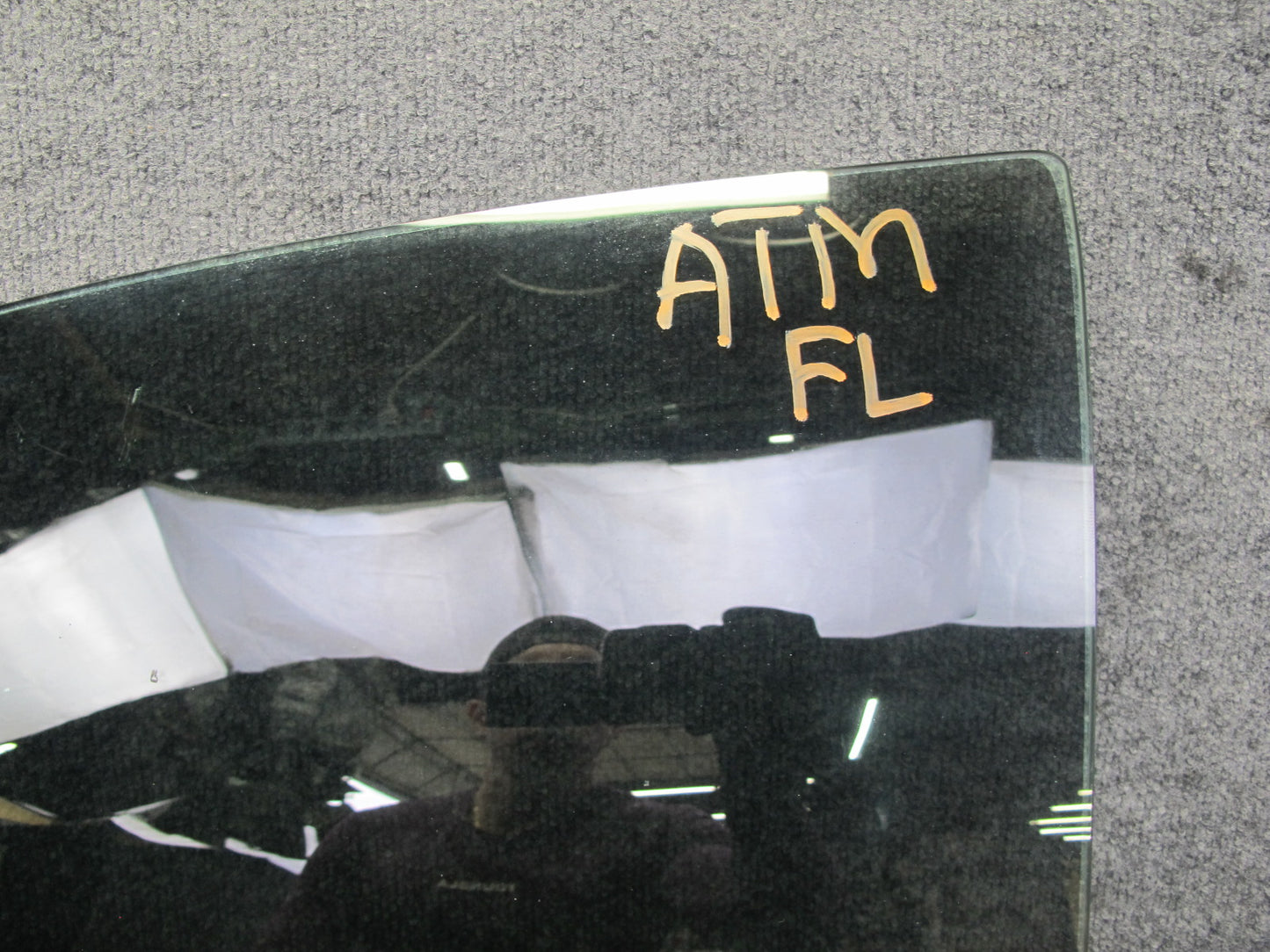 96-00 Toyota MARK2 JZX100 Tourer Front Left Door Glass Window OEM