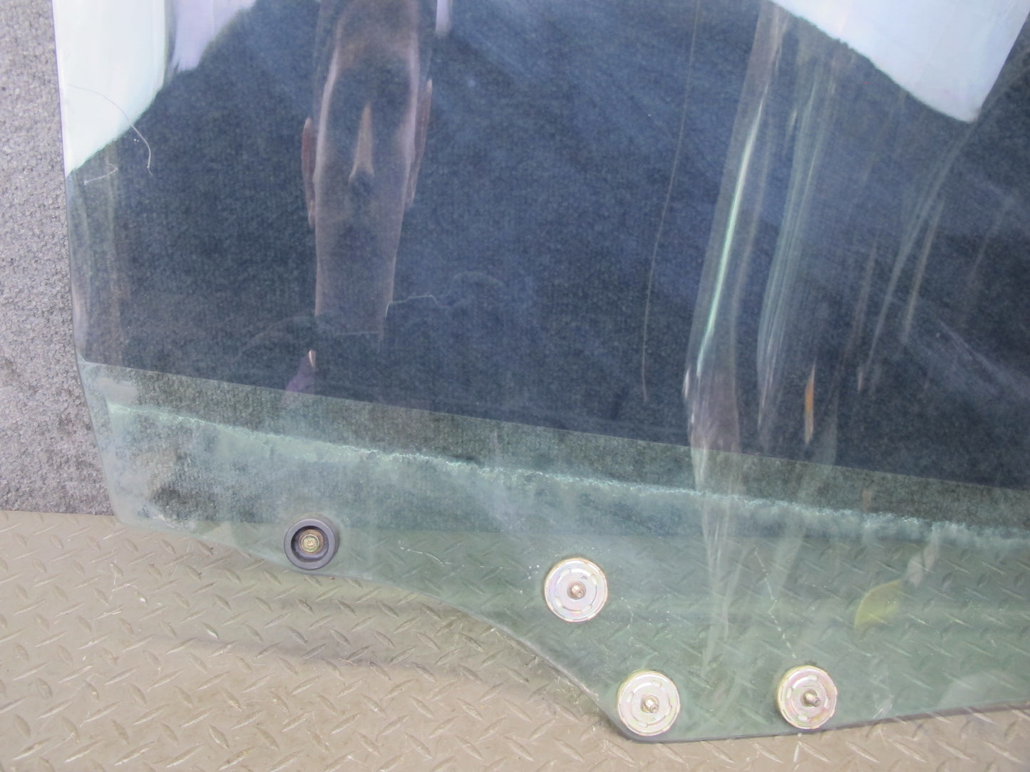 96-00 Toyota MARK2 JZX100 Tourer Front Left Door Glass Window OEM