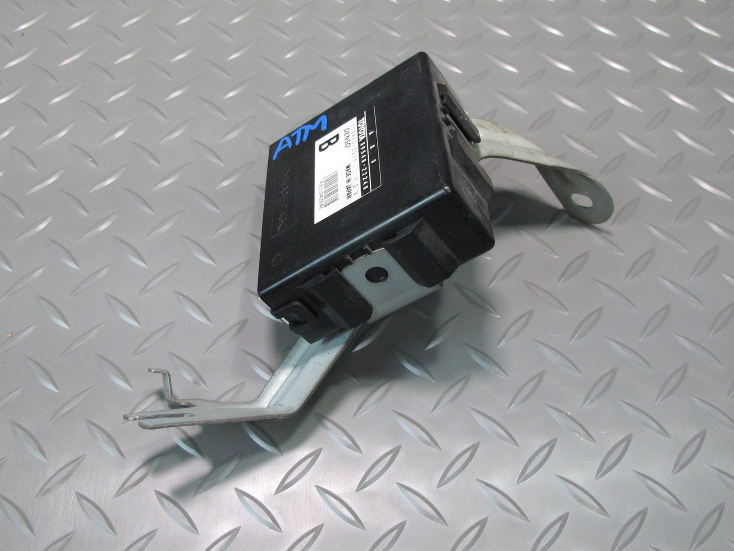 96-00 Toyota Cresta MARK2 JZX100 Anti Lock Brake ABS Control Module 89540-22240