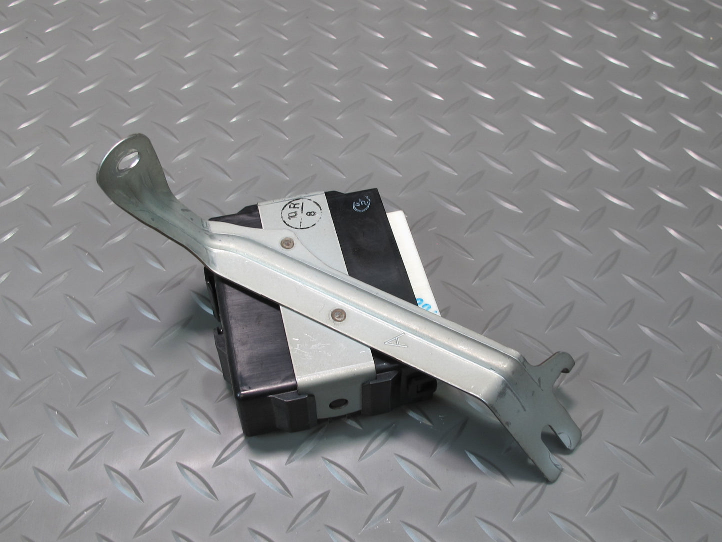 96-00 Toyota Cresta MARK2 JZX100 Anti Lock Brake ABS Control Module 89540-22240