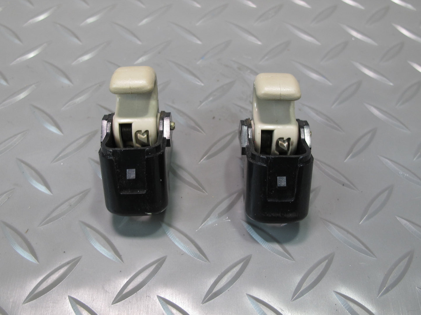 98-00 UCF20L LS400 Set of 5 Front & Rear Overhead Dome Light Lamp Ivory OEM