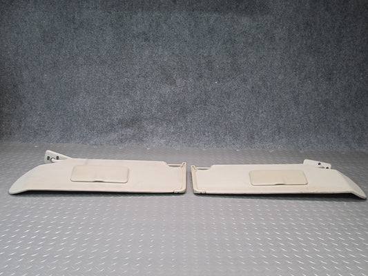 2008-2009 Hummer H2 Set of 2 Front Left & Right Sun Visor Beige