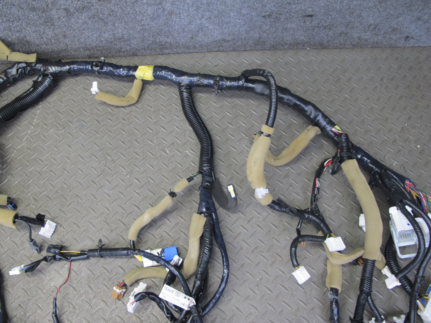 2014 Nissan 370Z Coupe M/T Touring Main Dash Dashboard Wire Wiring Harness OEM