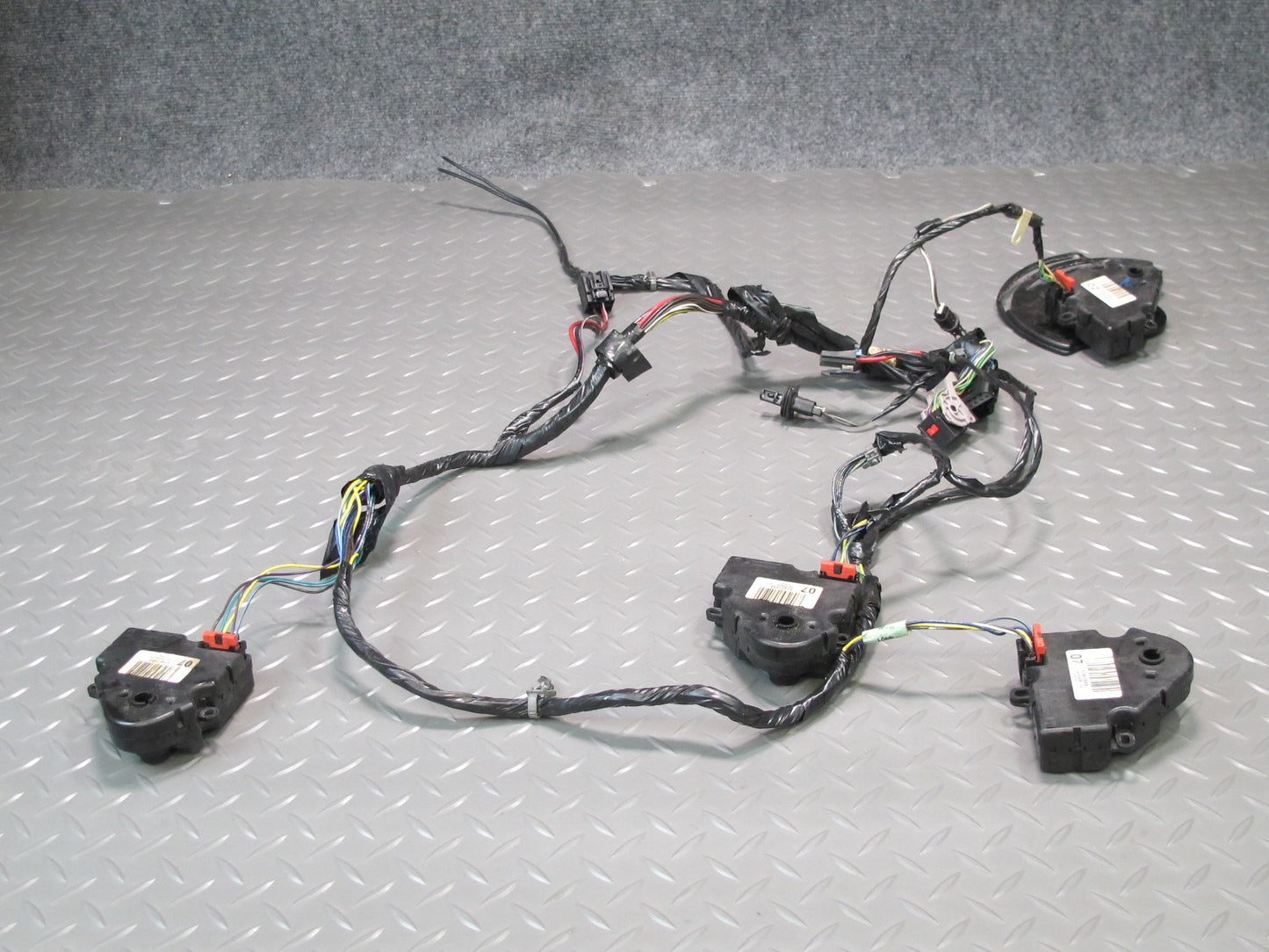 2008-2009 Hummer H2 Front A/C Heater Flap Door Actuator Motor Wiring Set