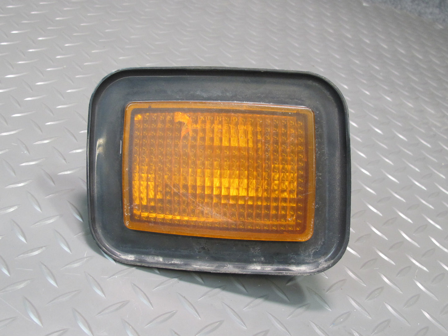 2003-2009 Hummer H2 Front Left & Right Side Turn Signal Parking Light Lamp Set