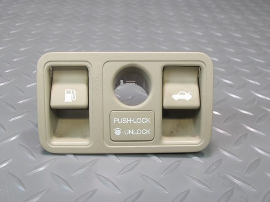 98-00 Lexus UCF20L SL400 Fuel Door & Trunk Lid Open Button Switch Ivory OEM