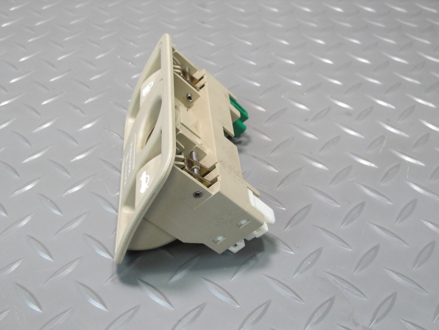 98-00 Lexus UCF20L SL400 Fuel Door & Trunk Lid Open Button Switch Ivory OEM