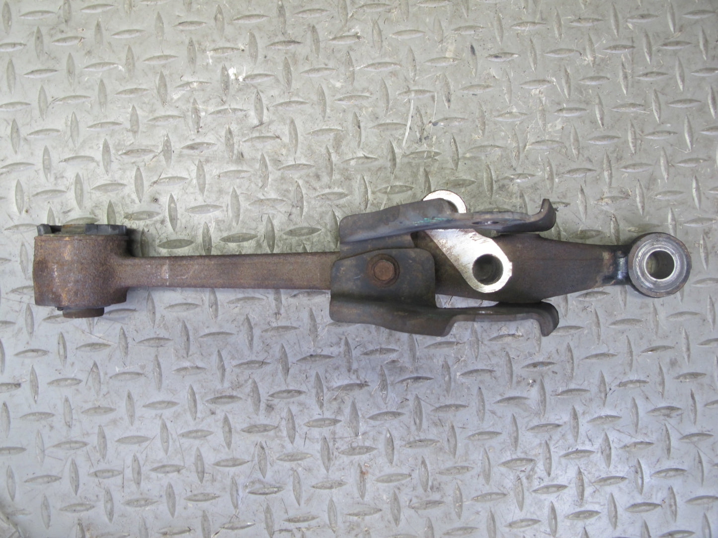 96-00 Toyota MARK2 JZX100 Tourer Set of 2 Front Left Suspension Control Arm OEM