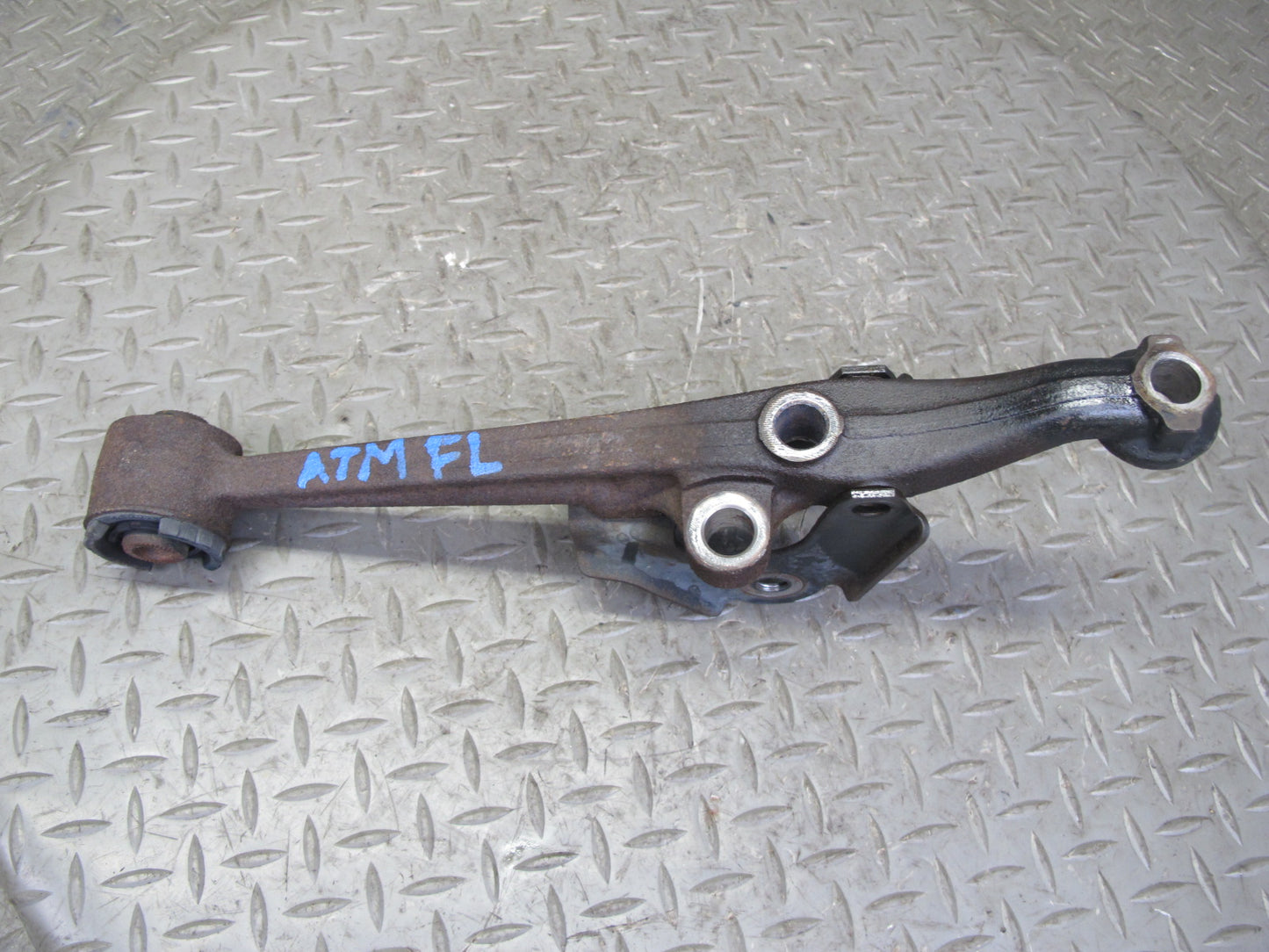 96-00 Toyota MARK2 JZX100 Tourer Set of 2 Front Left Suspension Control Arm OEM