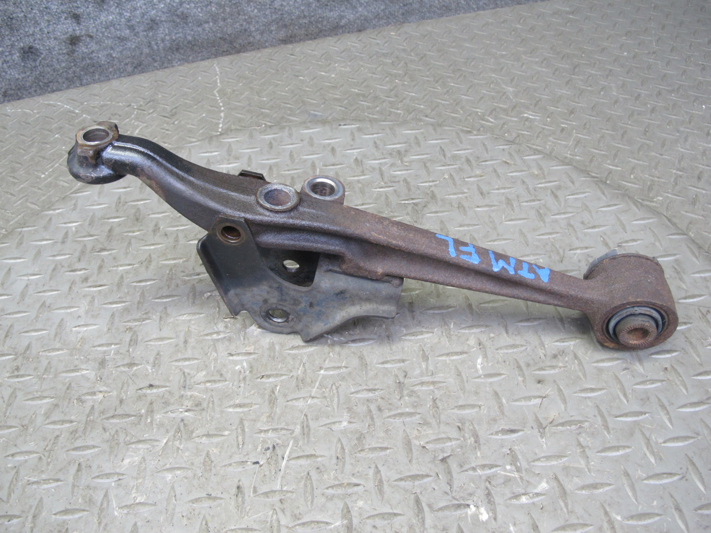 96-00 Toyota MARK2 JZX100 Tourer Set of 2 Front Left Suspension Control Arm OEM