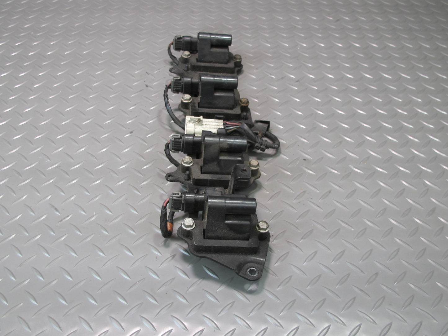 2003-2007 Hummer H2 6.0L Engine Left & Right Side Ignition Coil Ignitor Set