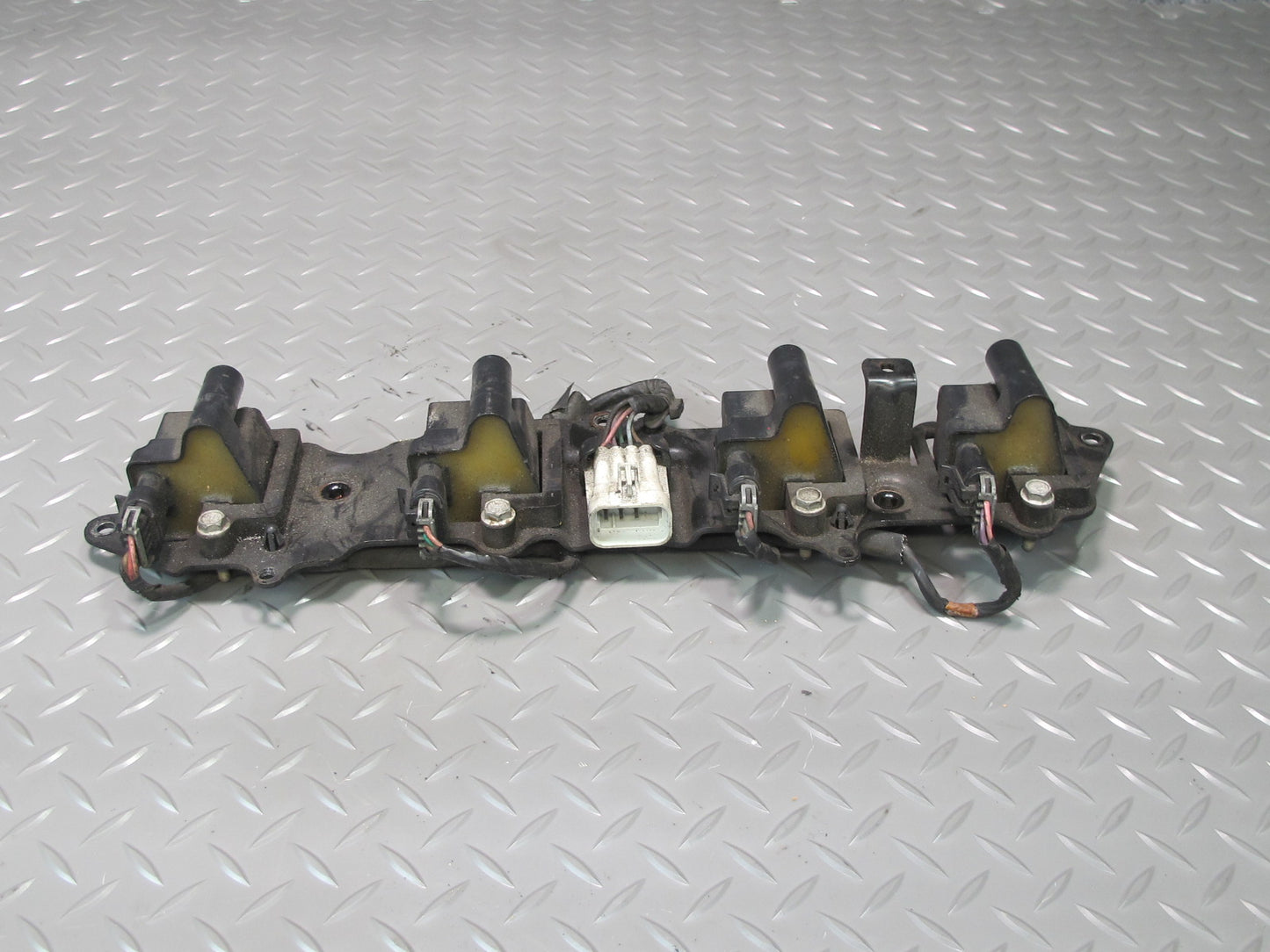 2003-2007 Hummer H2 6.0L Engine Left & Right Side Ignition Coil Ignitor Set