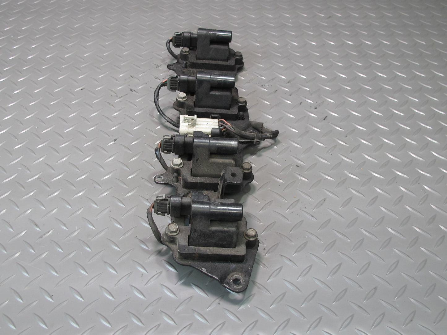 2003-2007 Hummer H2 6.0L Engine Left & Right Side Ignition Coil Ignitor Set