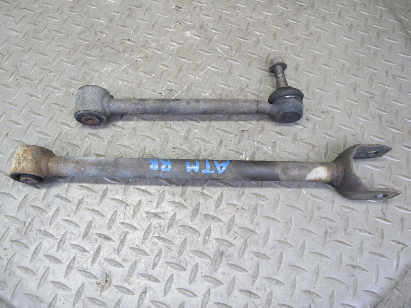 96-98 Toyota MARK2 JZX100 Tourer Set of 4 Rear Right Suspension Control Arm OEM