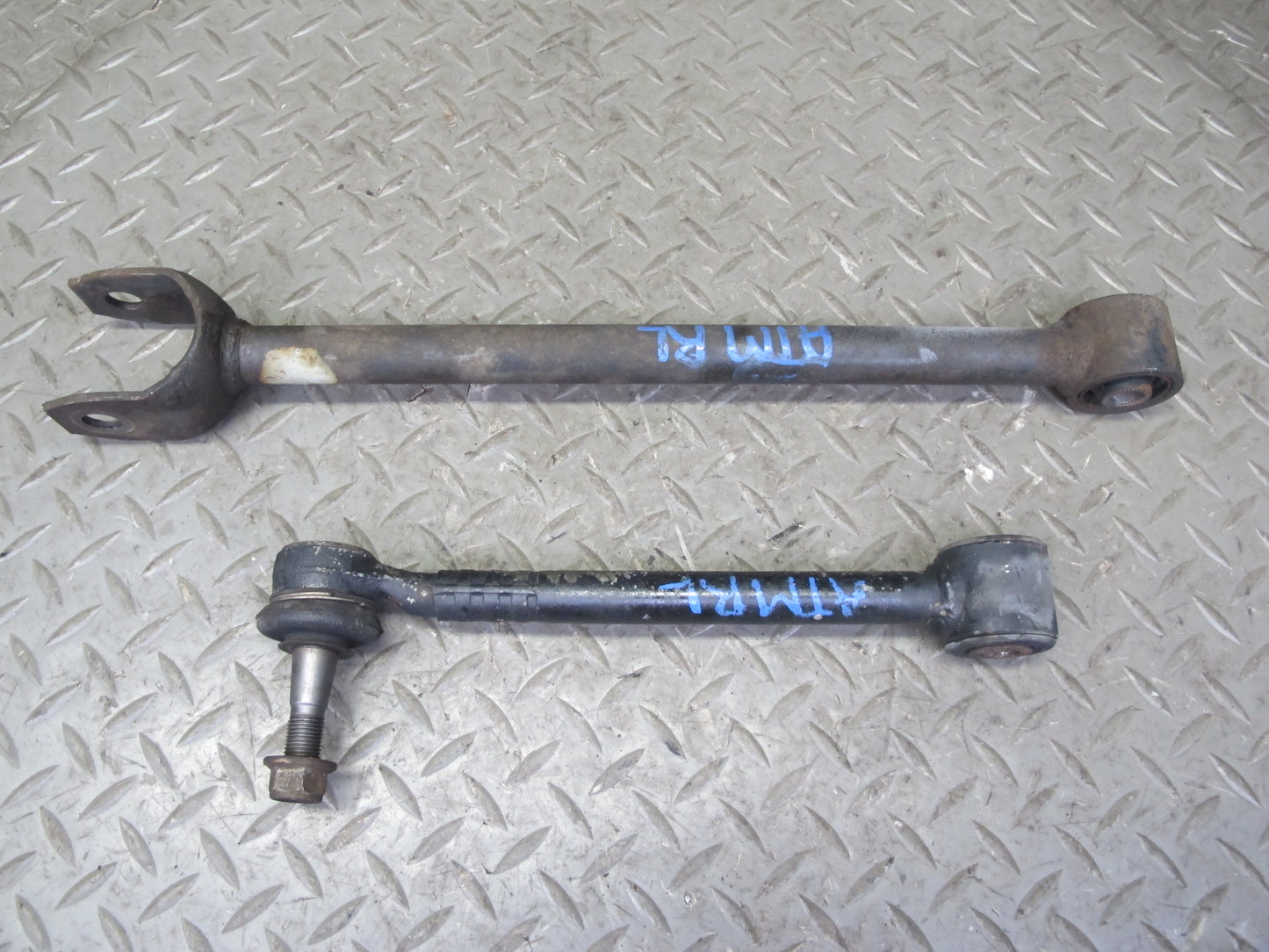 96-98 Toyota MARK2 JZX100 Tourer Set of 4 Rear Left Suspension Control Arm OEM