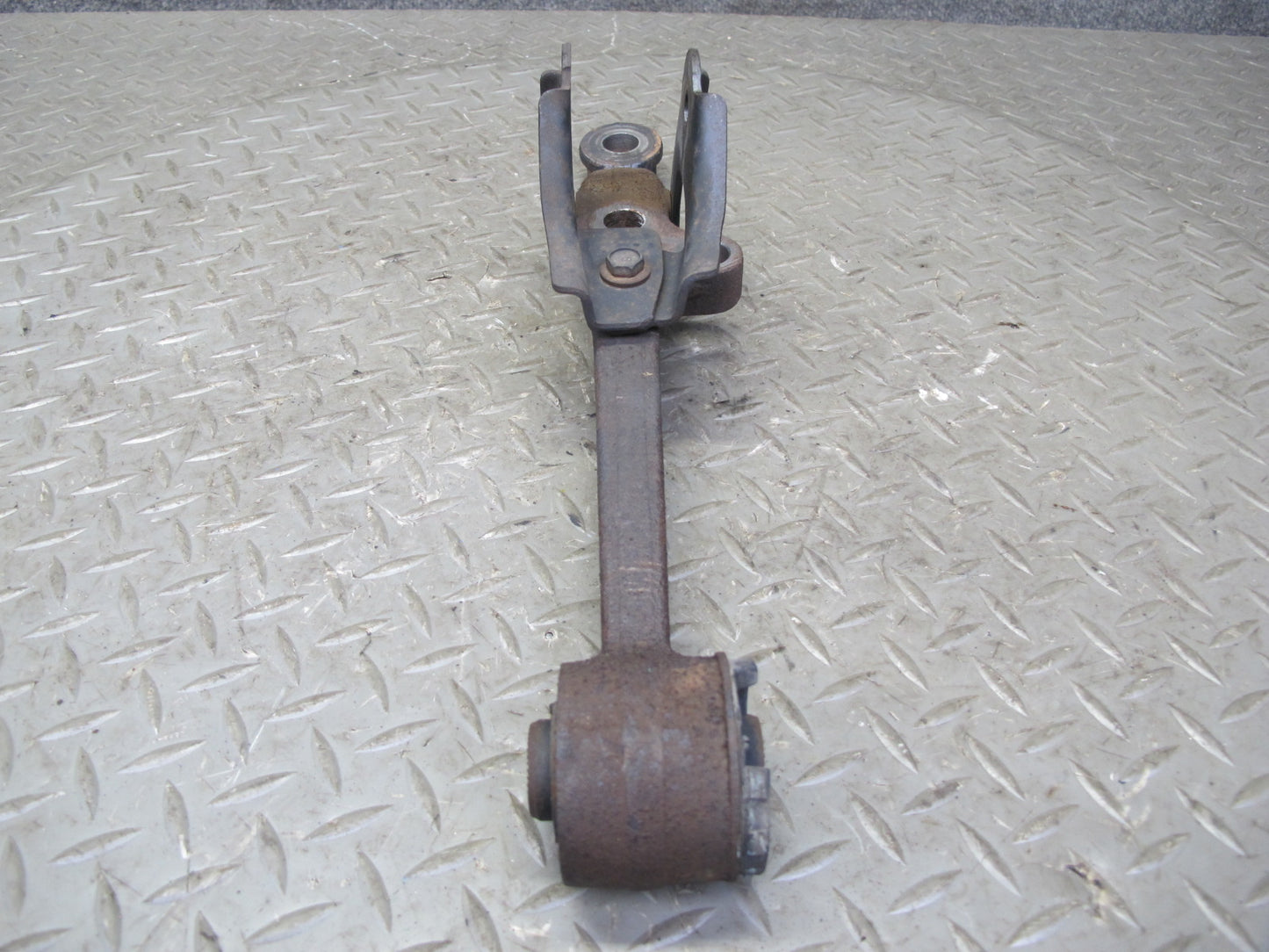 96-00 Toyota MARK2 JZX100 Tourer Set of 2 Front Right Suspension Control Arm OEM