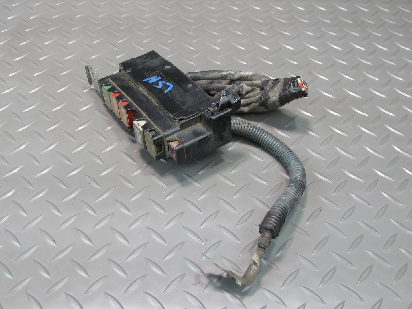 98-00 Lexus UCF20 LS400 Engine Bay Cartridge Fuse Relay Box OEM