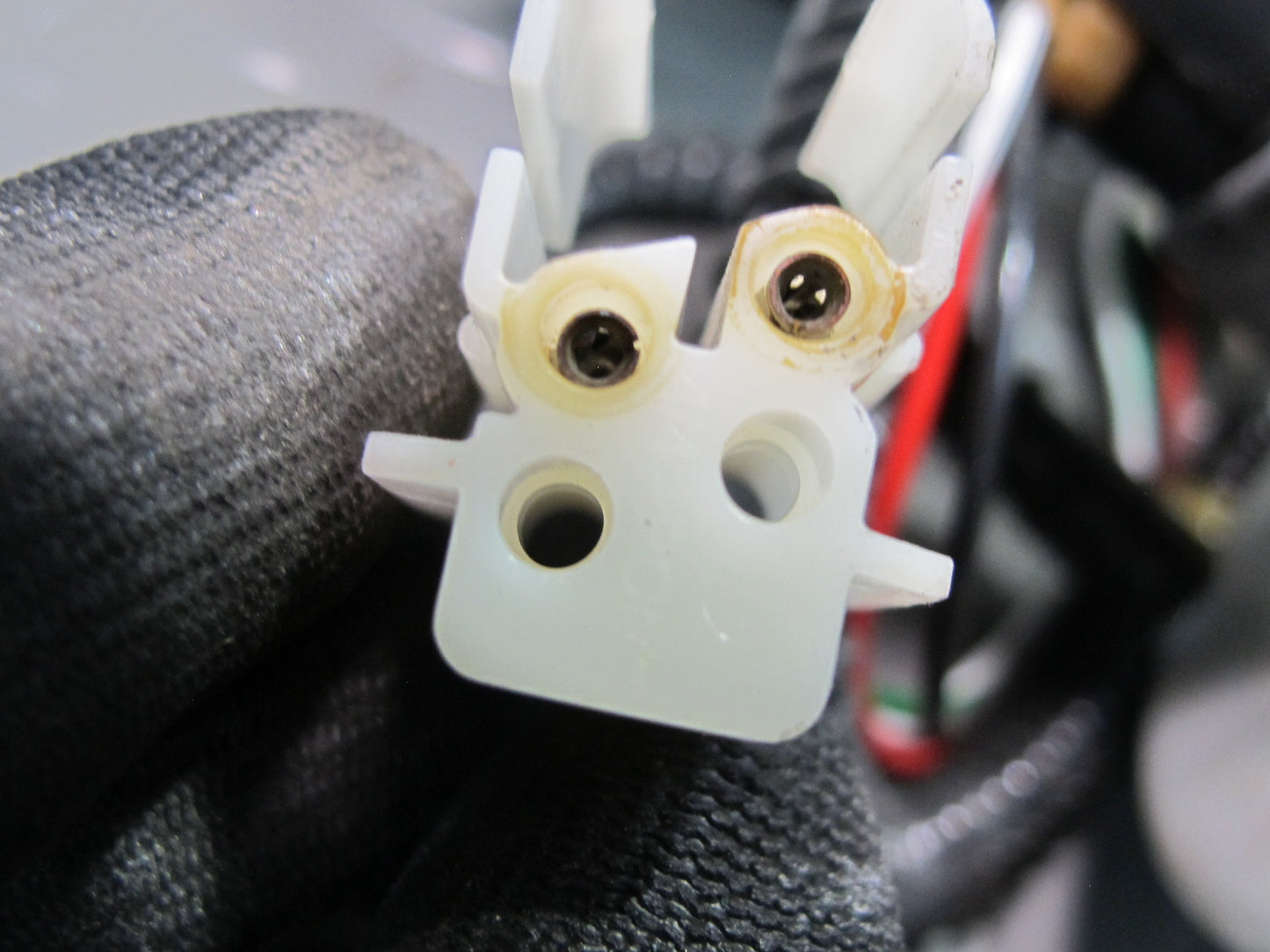 2012-2018 BMW F12 F13 M6 S63T 4.4L Engine Fuel Pump Sending Unit Supply