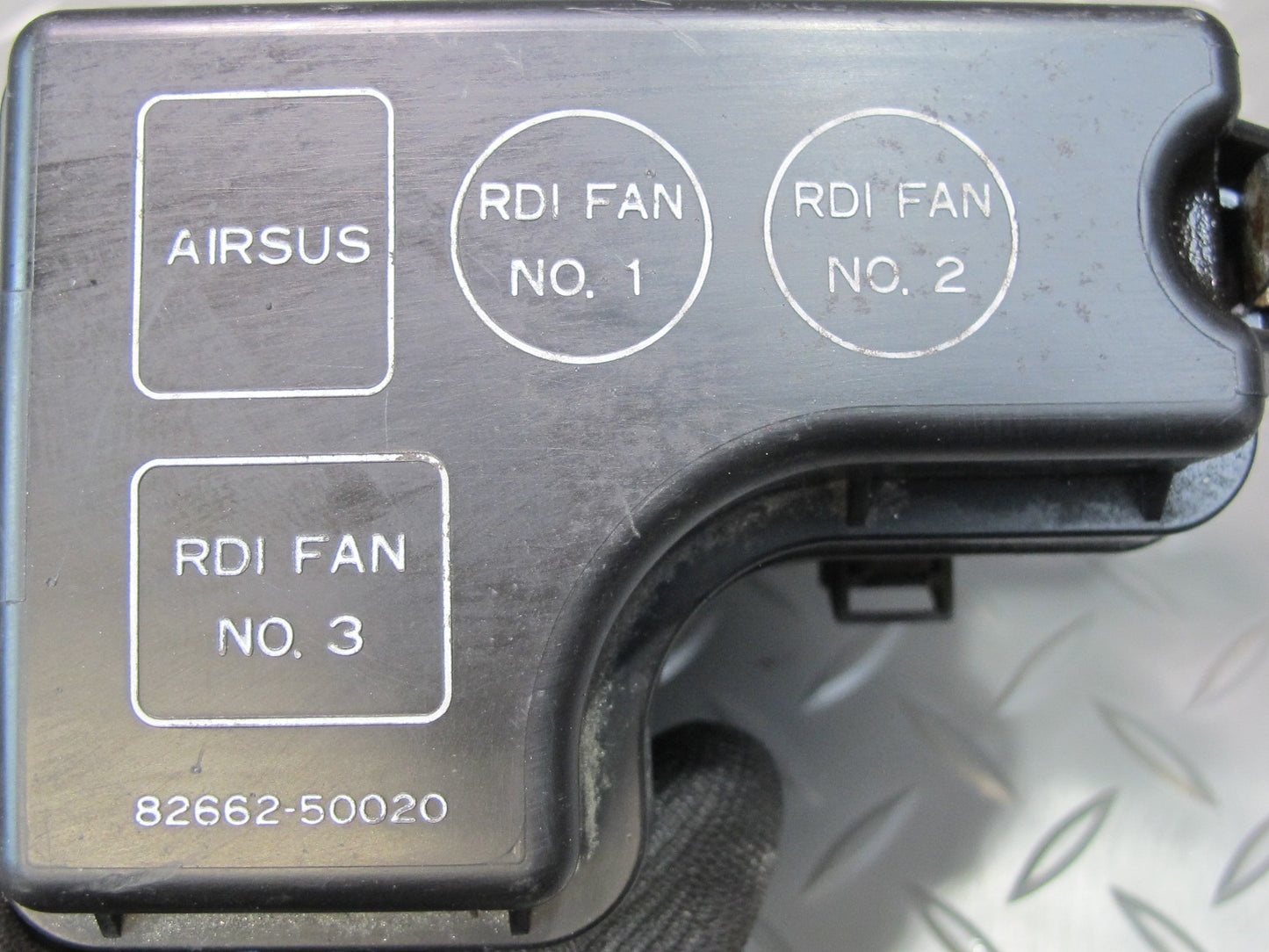 98-00 Lexus UCF20L LS400 Under Hood Small Fan Fuse Relay Box Module OEM