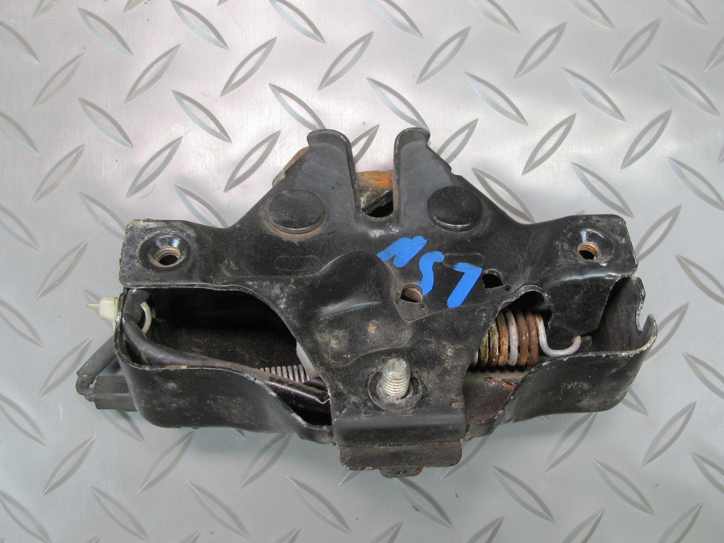 95-00 Lexus UCF20L LS400 Hood Lock Latch Cable Release Handle Set OEM