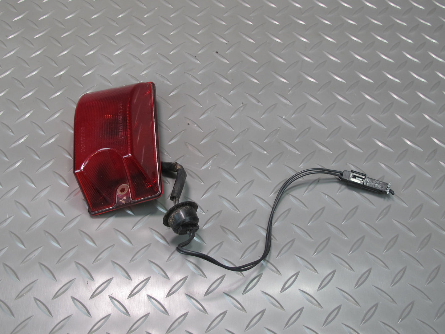 2003-2009 Hummer H2 Rear Roof Clearance Marker Light Lamp Set of 2