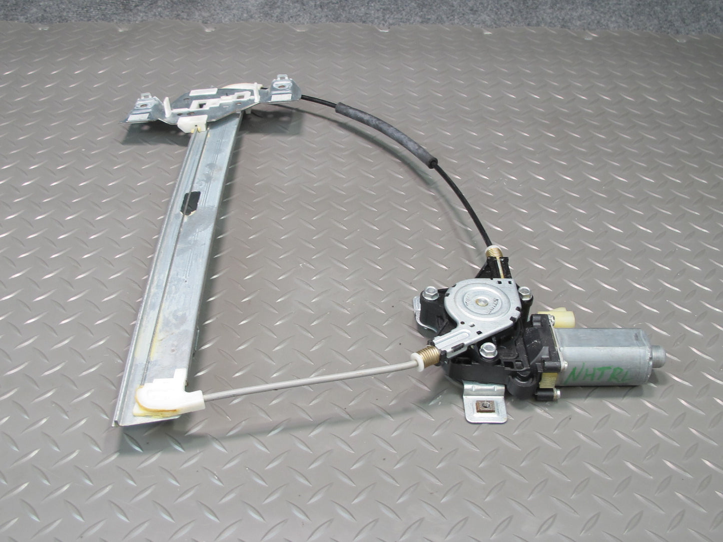 2003-2009 Hummer H2 Rear Left Door Window Regulator w Motor