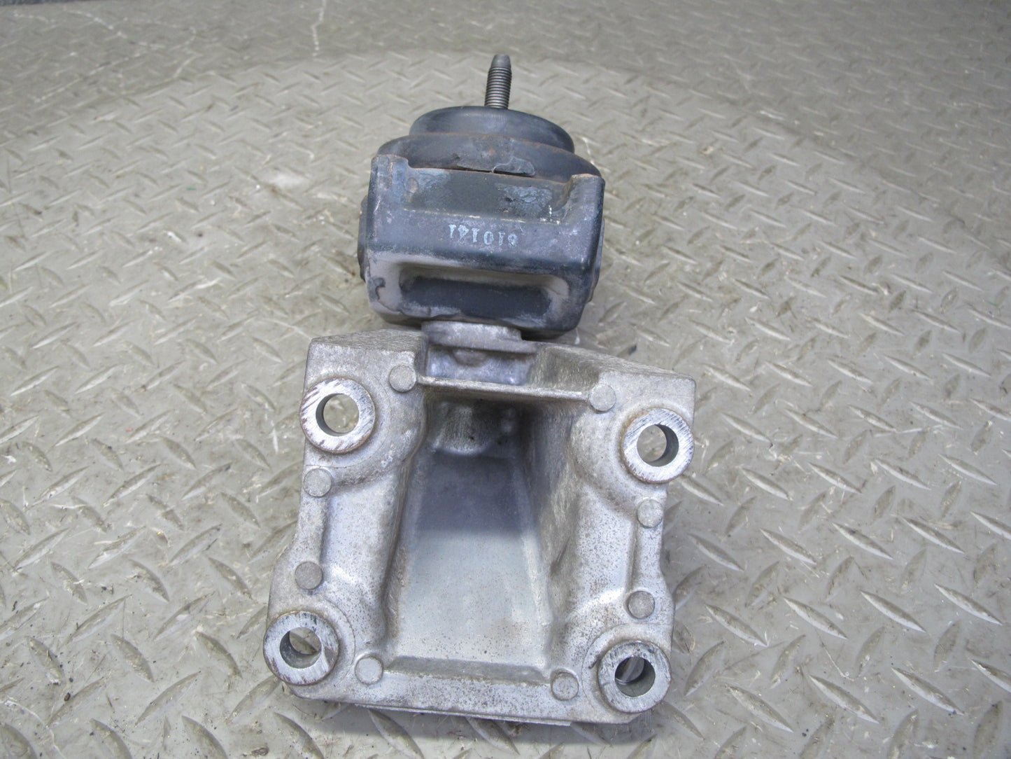 96-99 Toyota MARK2 JZX100 1JZGE Left & Right Engine Motor Mount Set OEM