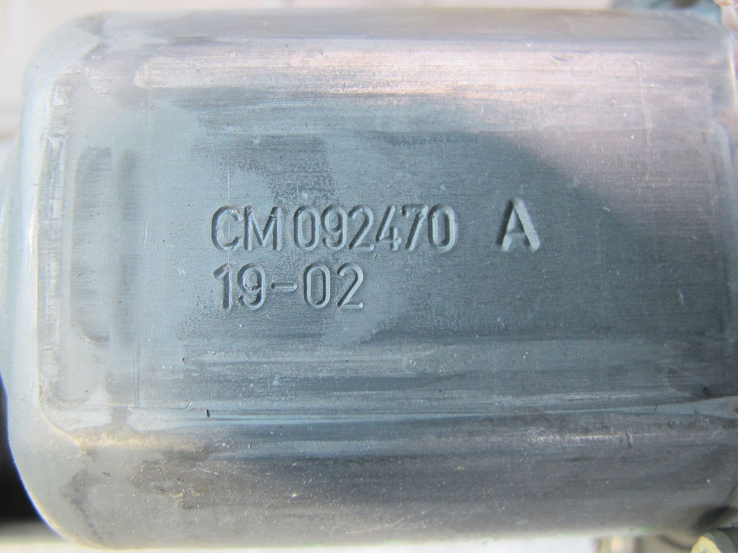 2003-2009 Hummer H2 Front Left Door Window Regulator w Motor