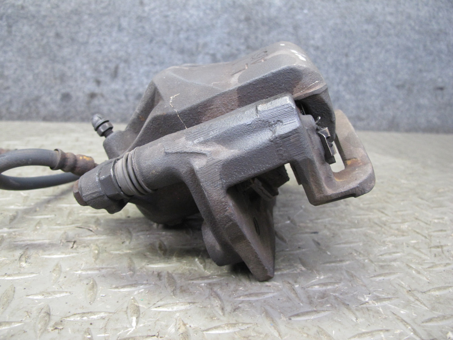 96-00 Toyota MARK2 JZX100 Tourer S Set of 2 Front Left & Right Brake Caliper OEM