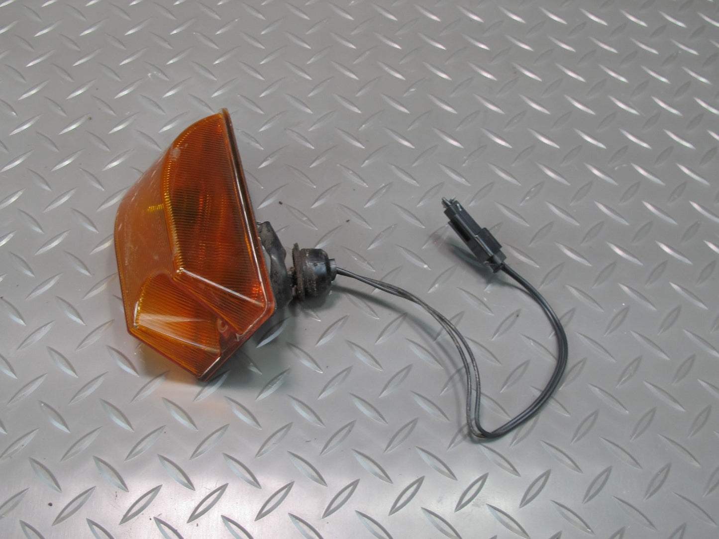 2003-2009 Hummer H2 Front Roof Clearance Marker Light Lamp Set of 2